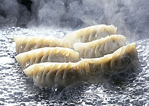 在南平學月嫂有多少錢了？—解密月嫂行業的培訓與就業前景