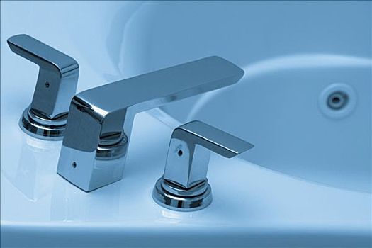 寧波保姆費用多少錢？揭開背后的真相