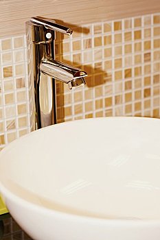 廣東鐘點工多少錢一小時？探秘廣東鐘點工市場與服務價值