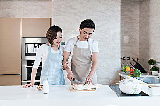 家政顧問(wèn)工資一般多少錢(qián)？揭秘這個(gè)行業(yè)的潛力與發(fā)展前景