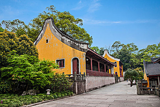 北京月嫂培訓(xùn)要多少錢？讓你全面了解月嫂培訓(xùn)費用與價值