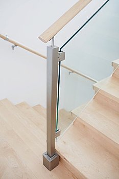 《人潮洶涌》電影總投資揭秘：背后隱藏的驚人投入與制作價值