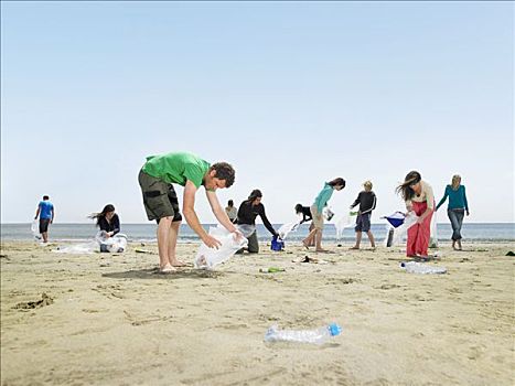 大連保姆價格多少？全面解析大連保姆服務的市場價格及選擇策略
