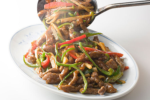 現(xiàn)在照顧老人保姆多少錢？一份關(guān)愛與責(zé)任的價格