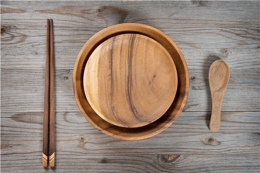成都家政價(jià)格是多少？掌握這些，讓你輕松找到性?xún)r(jià)比高的家政服務(wù)！