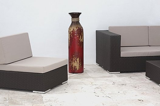 深圳找個(gè)保姆多少錢？如何選擇合適的保姆服務(wù)？