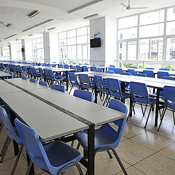 成都帶小孩保姆多少錢？如何選擇合適的保姆服務