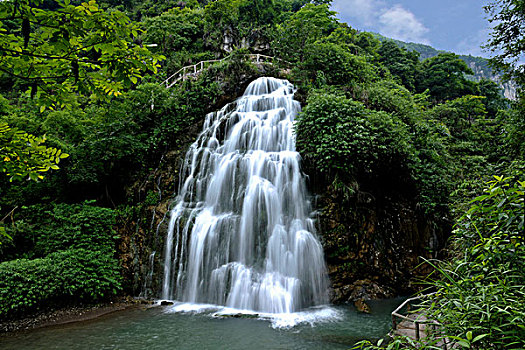 居家阿姨工資多少錢(qián)？揭秘行業(yè)薪酬與發(fā)展趨勢(shì)