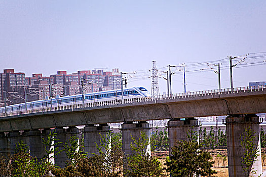 北京市保姆工資多少？揭秘北京市保姆行業現狀與薪資趨勢