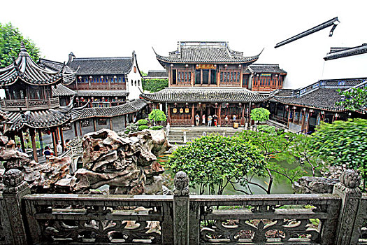 南京保姆多少錢一小時？揭秘南京家庭服務市場的真實行情