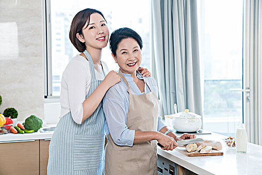 長春做飯阿姨多少錢？讓您輕松解決家庭用餐困擾！