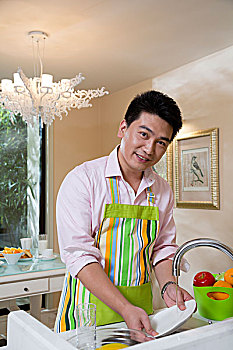 護(hù)工證價(jià)格解析：掌握行業(yè)趨勢(shì)，提升職場(chǎng)競(jìng)爭(zhēng)力