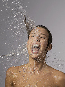 蘇州住家保姆多少錢？讓您了解家政服務(wù)的真實(shí)價(jià)格與價(jià)值