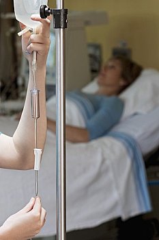 深圳半天保姆多少錢？了解深圳保姆服務的價格和選擇技巧