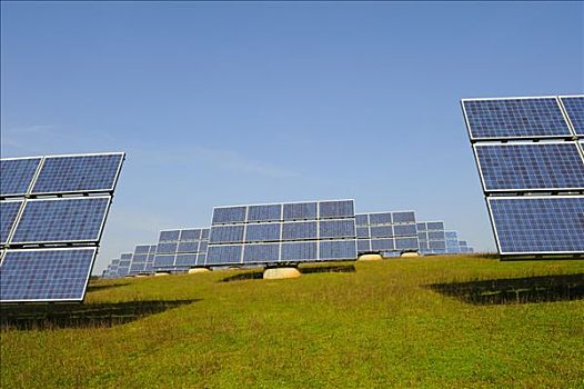 深圳家政公司工資多少錢？揭秘家政行業(yè)薪資潛力