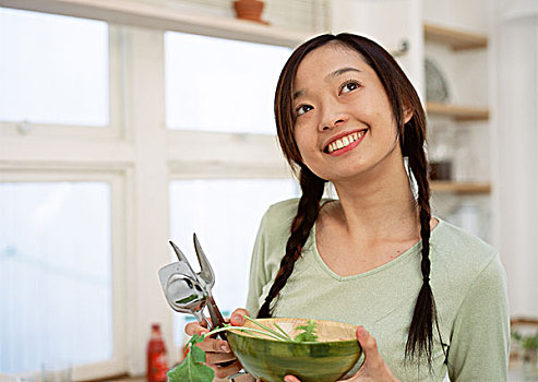 月收入多少雇保姆？教你如何找到最適合你的保姆