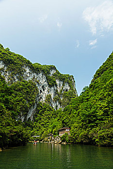 上海家政阿姨工資多少？揭秘上海家政行業的薪資與發展前景