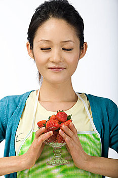 武漢月嫂一個月多少錢？讓你清楚了解月嫂服務的真正價值