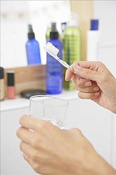 上海不住家保姆多少錢？了解市場行情，讓您更省心！