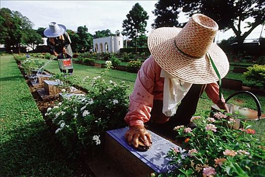綿陽住家保姆一般多少錢？全方位解析您需要了解的收費(fèi)標(biāo)準(zhǔn)和服務(wù)
