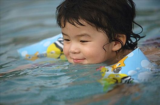 重慶江津保姆月薪多少？如何選擇一位優秀的保姆來照顧您的家人