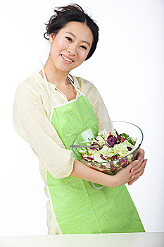 成都住家保姆價格是多少？如何選擇合適的住家保姆？
