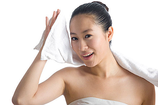 濟(jì)南保姆多少錢？揭秘濟(jì)南保姆行業(yè)的價格內(nèi)幕