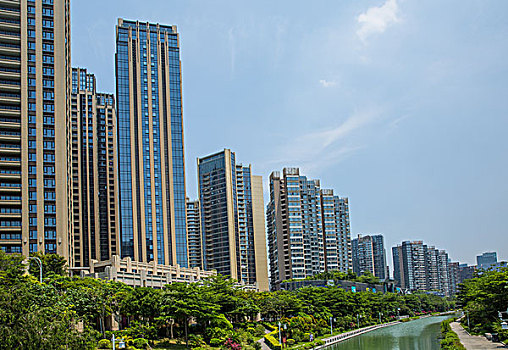 《人潮洶涌》電影投資揭秘：背后龐大的資金投入與未來潛力