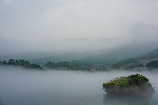 河北育兒嫂一個月多少錢？了解行業收費標準與服務價值