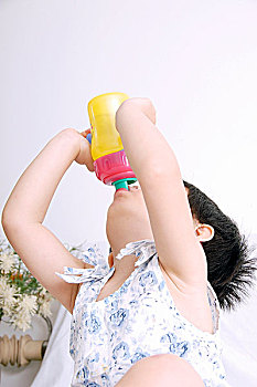 房山保姆一個月多少錢？輕松了解家庭服務(wù)的真實(shí)價格！